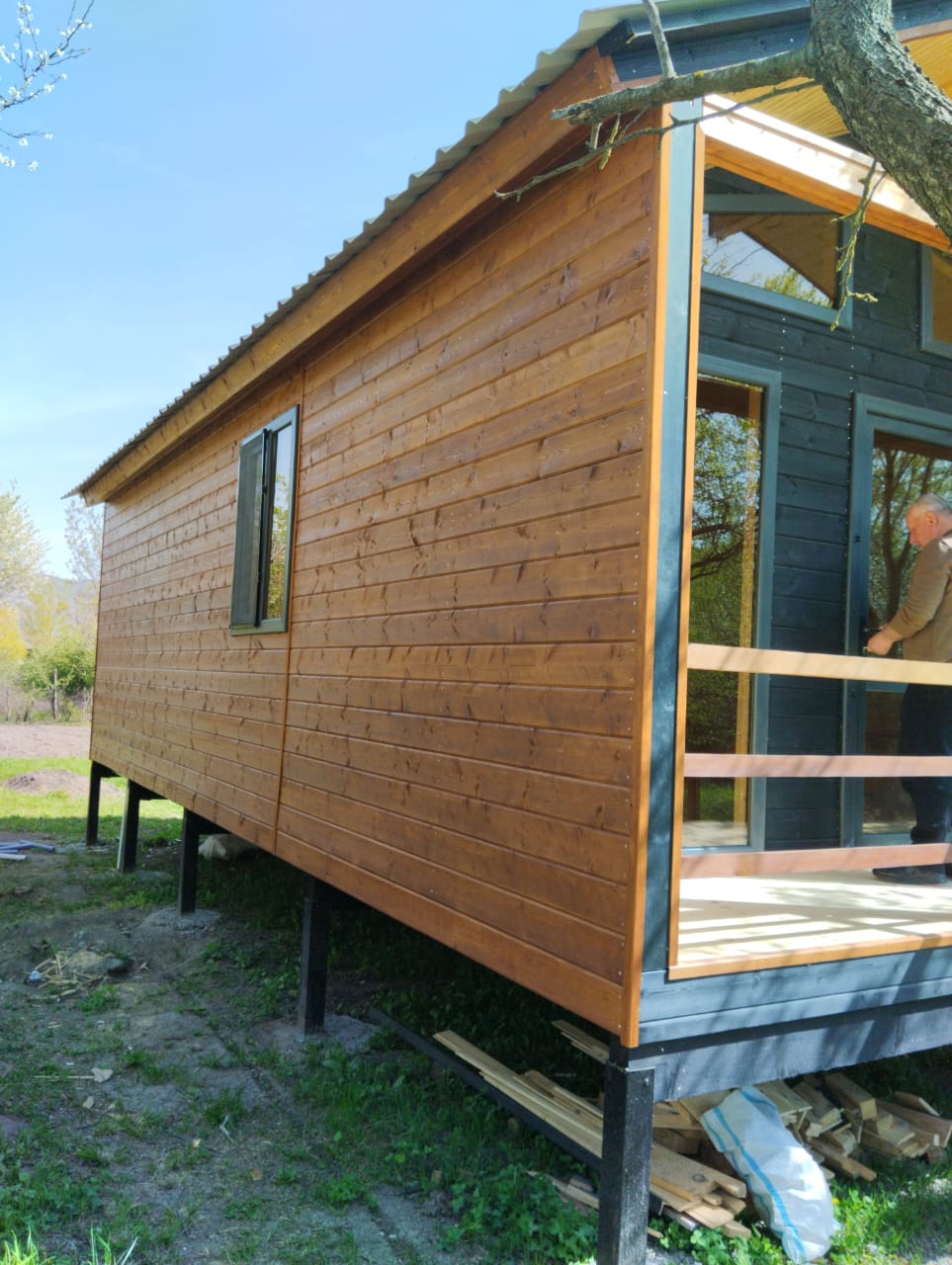 ხის კოტეჯი კასპი